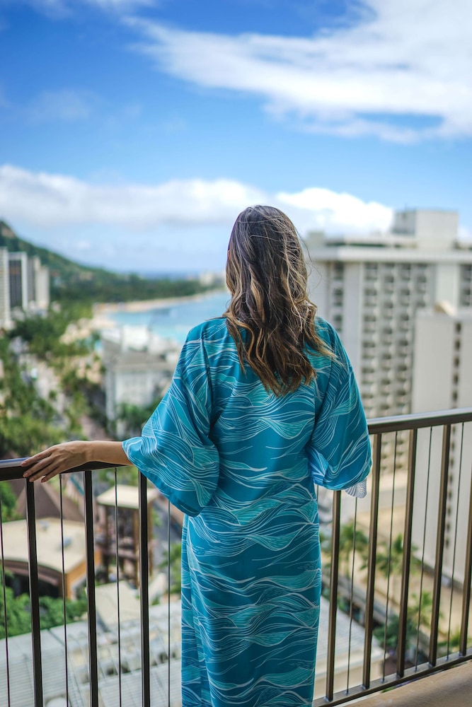 OUTRIGGER Waikiki Beachcomber Hotel 75