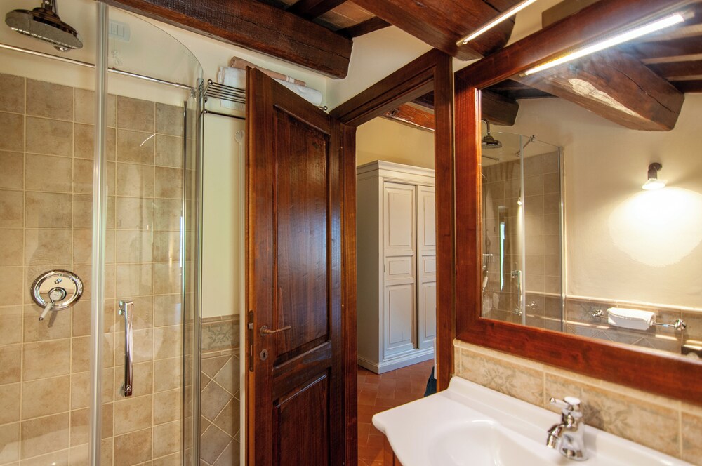 Borgo Sant'Apollinare Resort