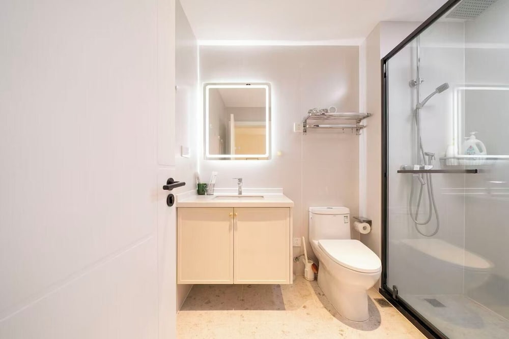 Book and Bed - Xujiahui