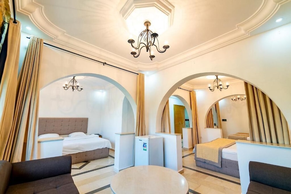 Le Domaine Du Soleil Resort