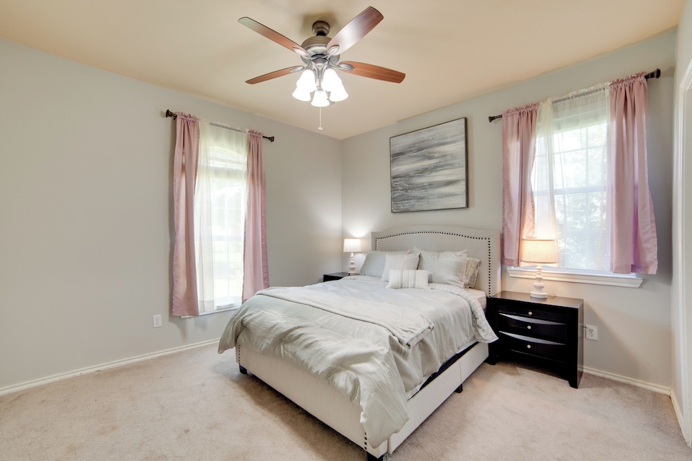 2 Mi to Lake Lavon: Countryside Retreat on 6 Acres