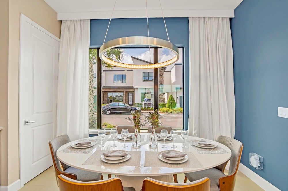 Villa Domani Resort