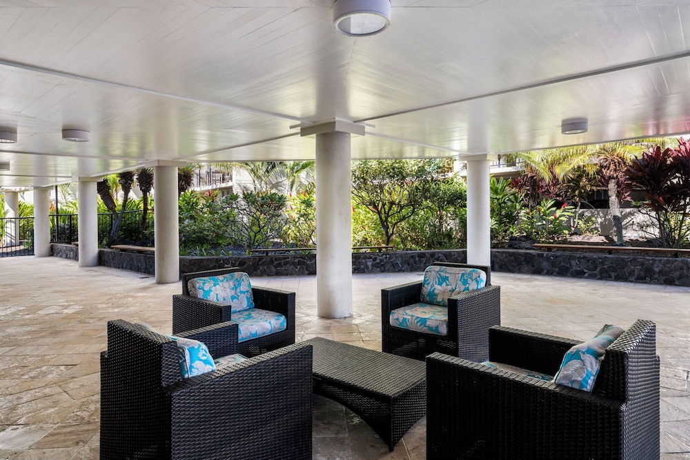 Oceanfront Island Living - Beautiful Kona Condo for Extended Stays - Vrkcv