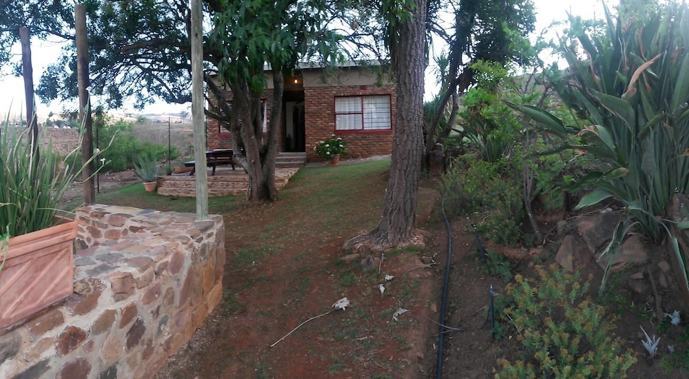 Acra Retreat, Mountain View Lodge