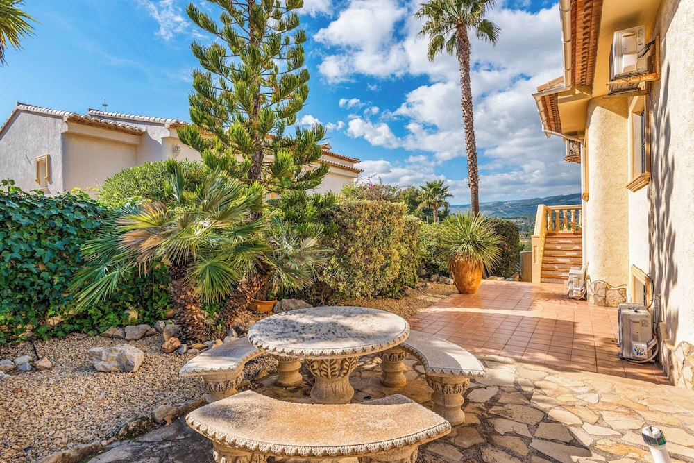 Villa Comodo