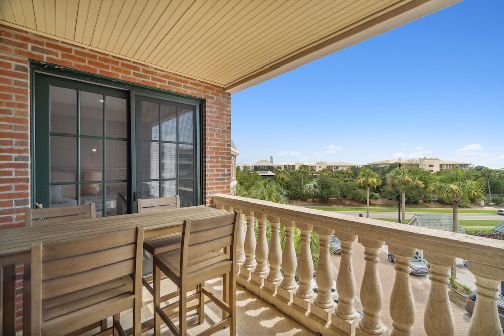 Village of South Walton by Panhandle Getaways