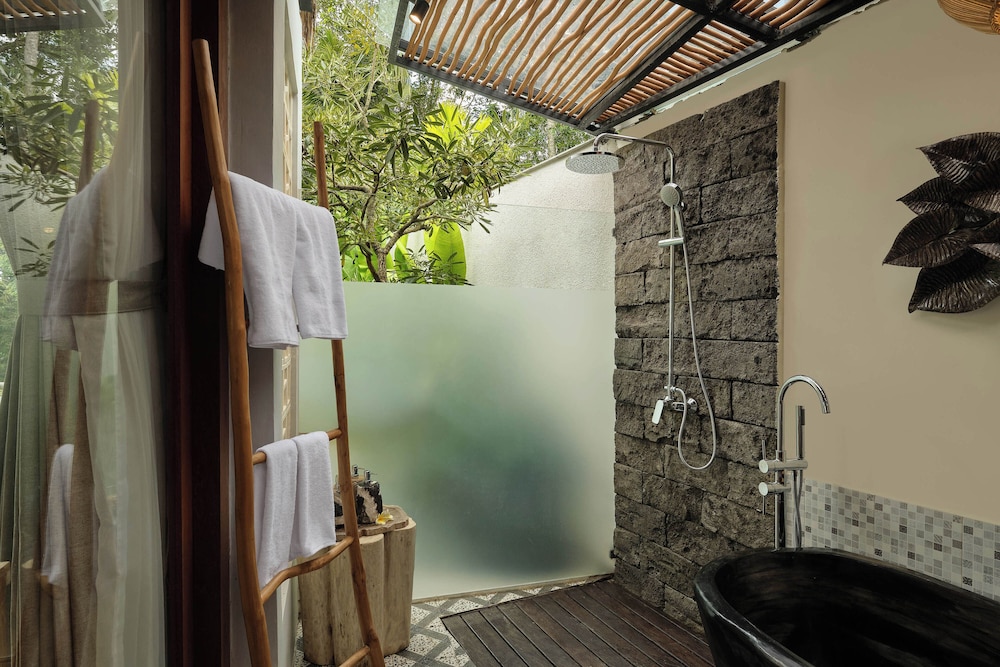 Changi Jungle Ubud Villas
