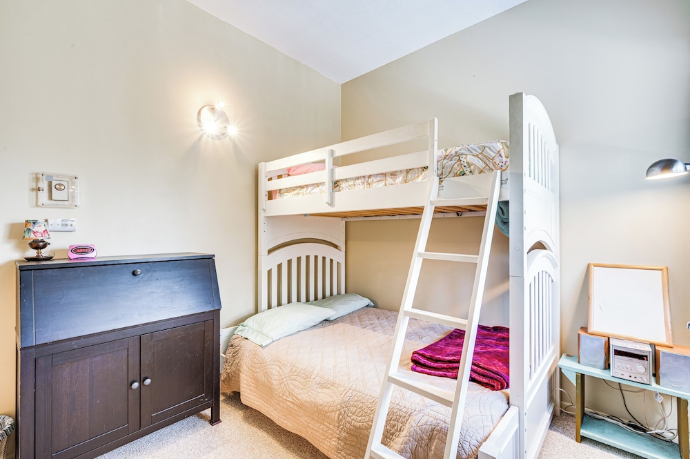 Resort-style Amenities at Home Near Campton Mtn!