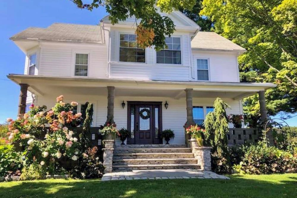 Hike, Fish, Ski & More: Spacious Gem in Catskills!