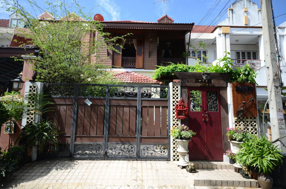 Villa 91 Guesthouse