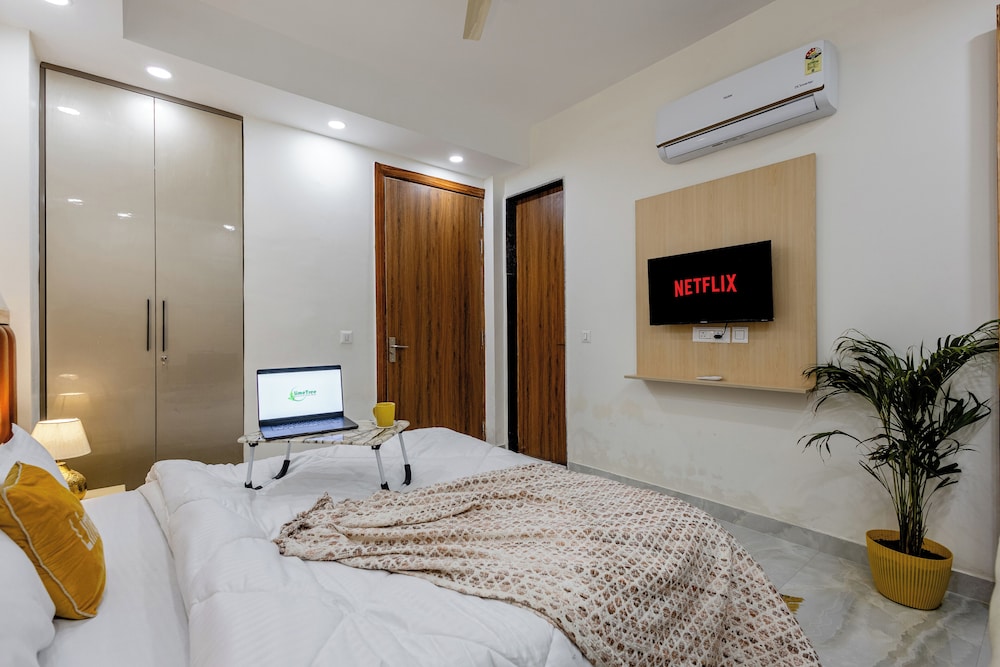 Lime Tree Luxury 2BHK Service Apartments