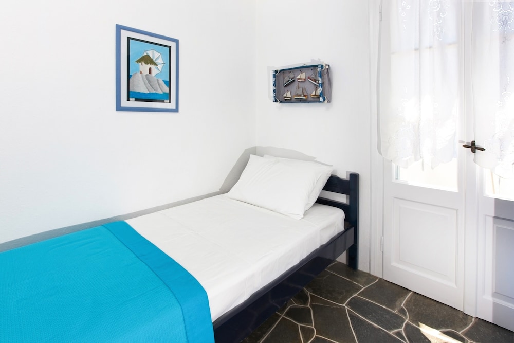 Sifnos Residence