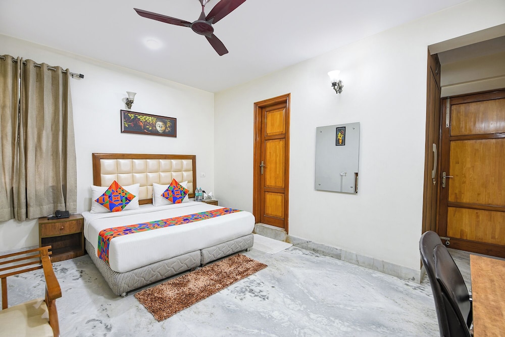 Fabhotel Akashneem