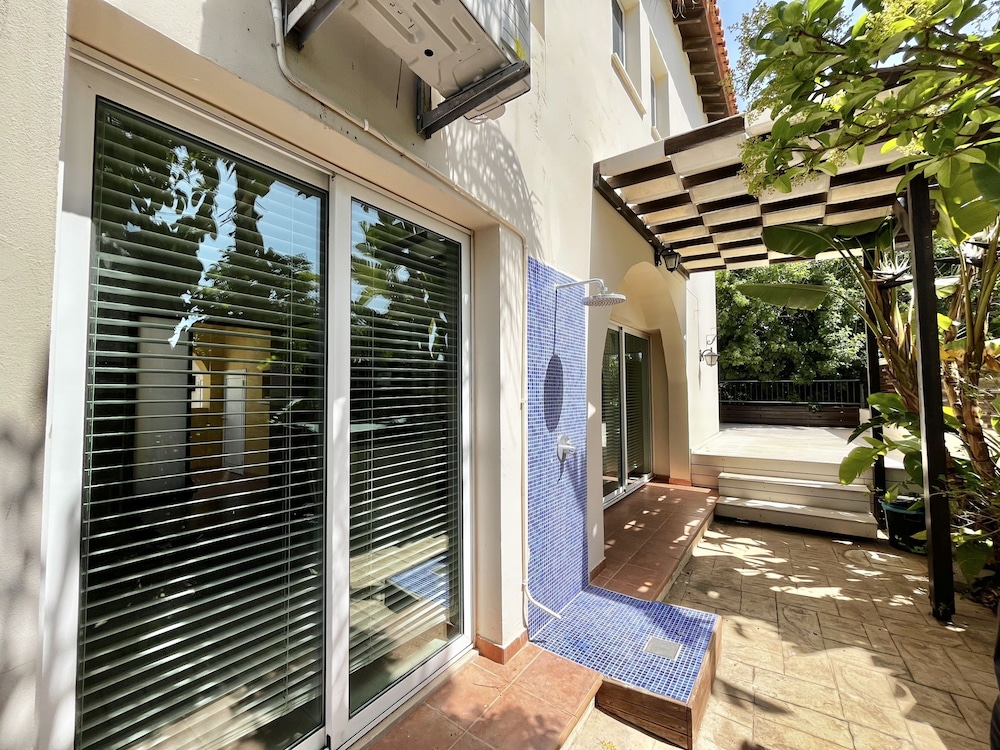 21 ATR - Stay Thalassa Villa