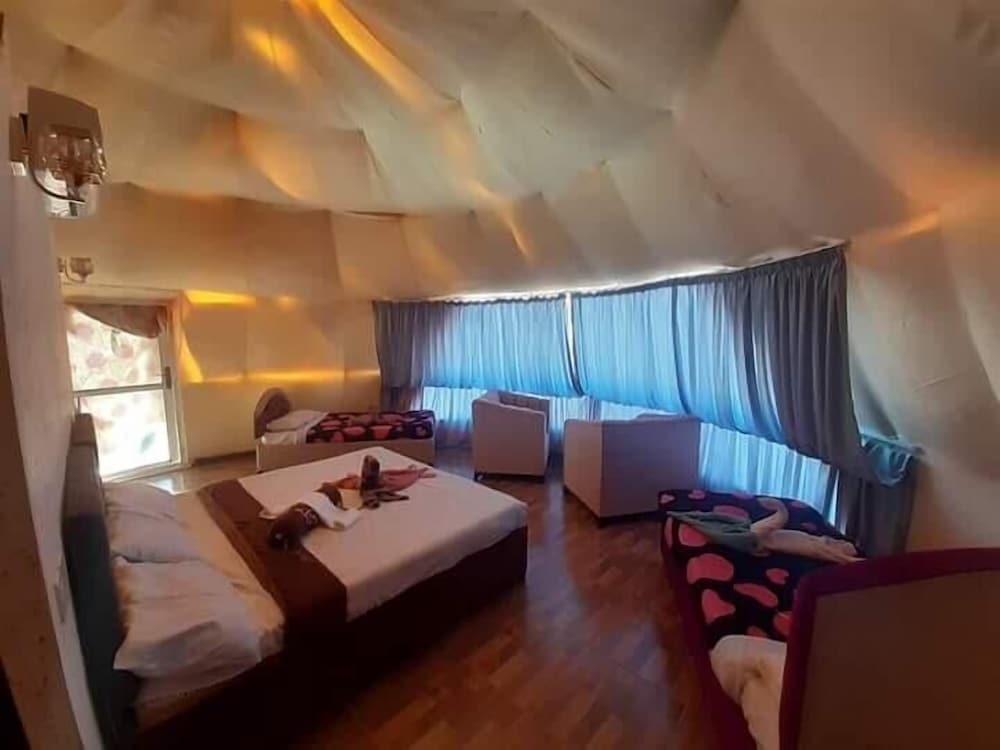 Jamal rum camp