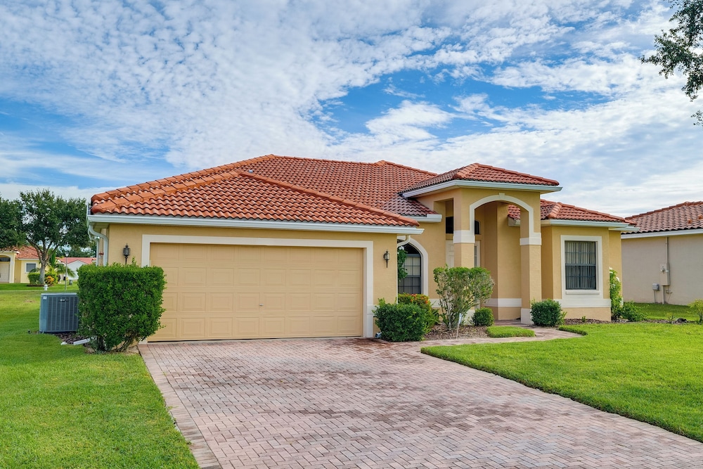 Family Home w/ Resort-style Perks in Kissimmee