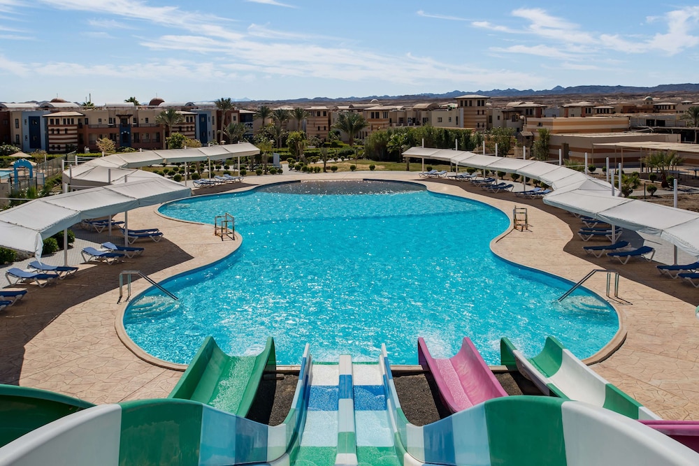 Marina Resort Port Ghalib Radisson Individuals
