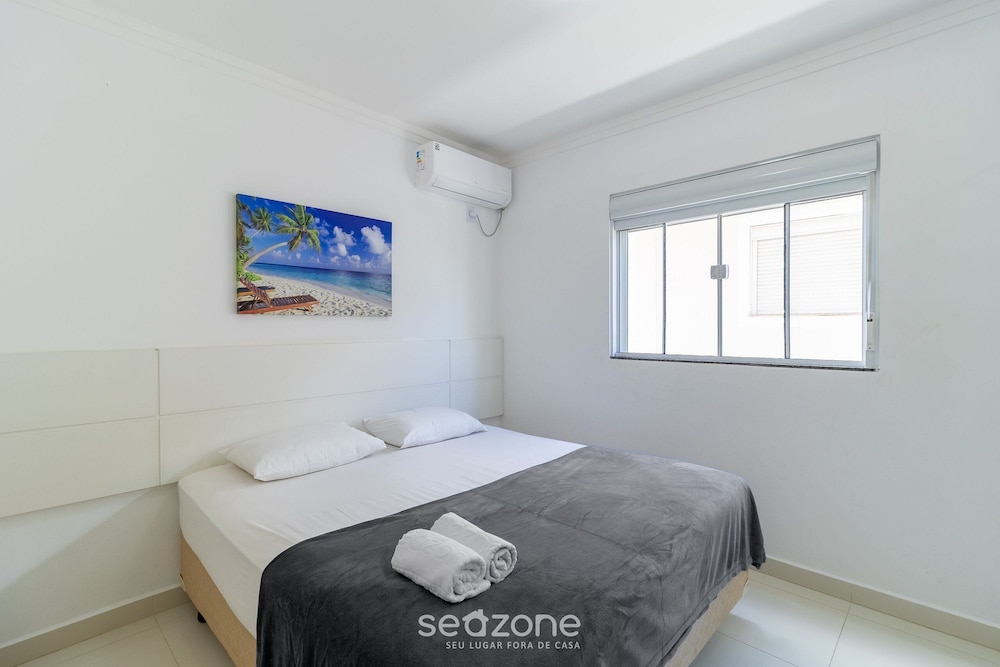 Ap W/bbq 2 Bedrooms 750m From the Beach - Rob203