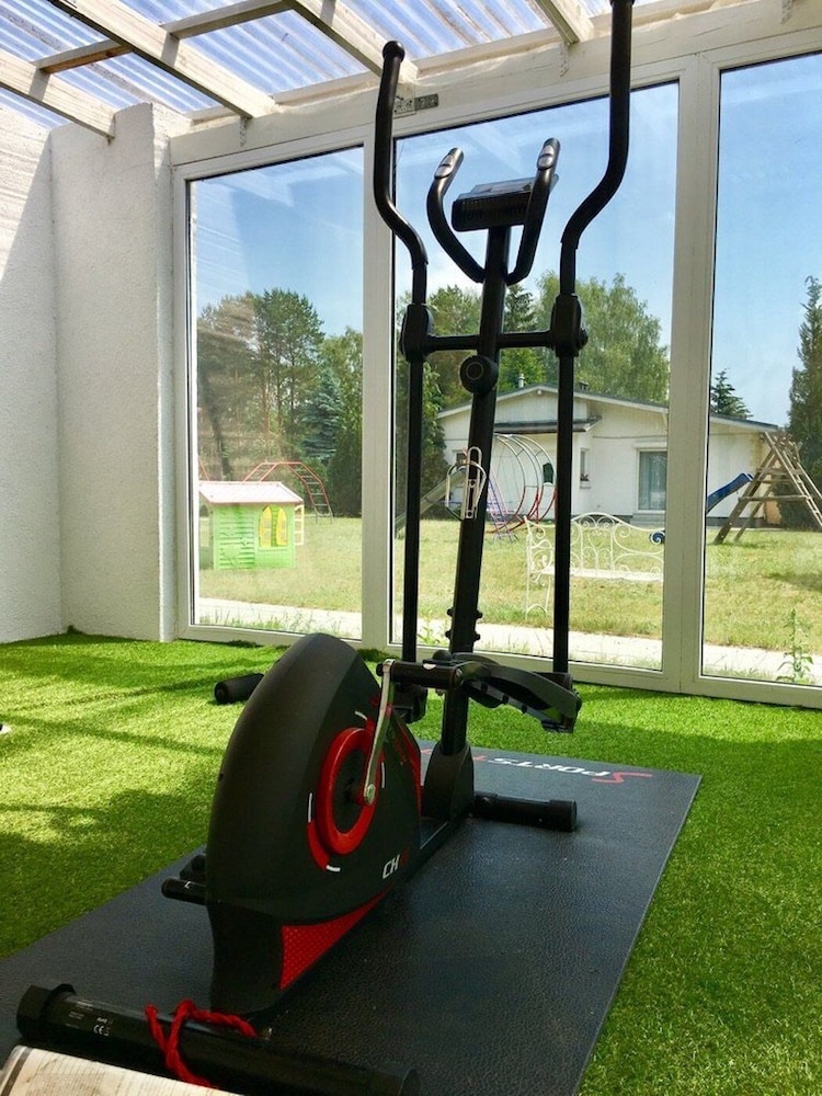 Photo 9