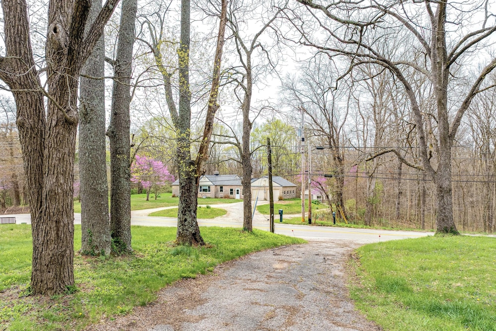 8 Mi to IU: Cabin w/ Reading Nook, Fire Pit & Yard