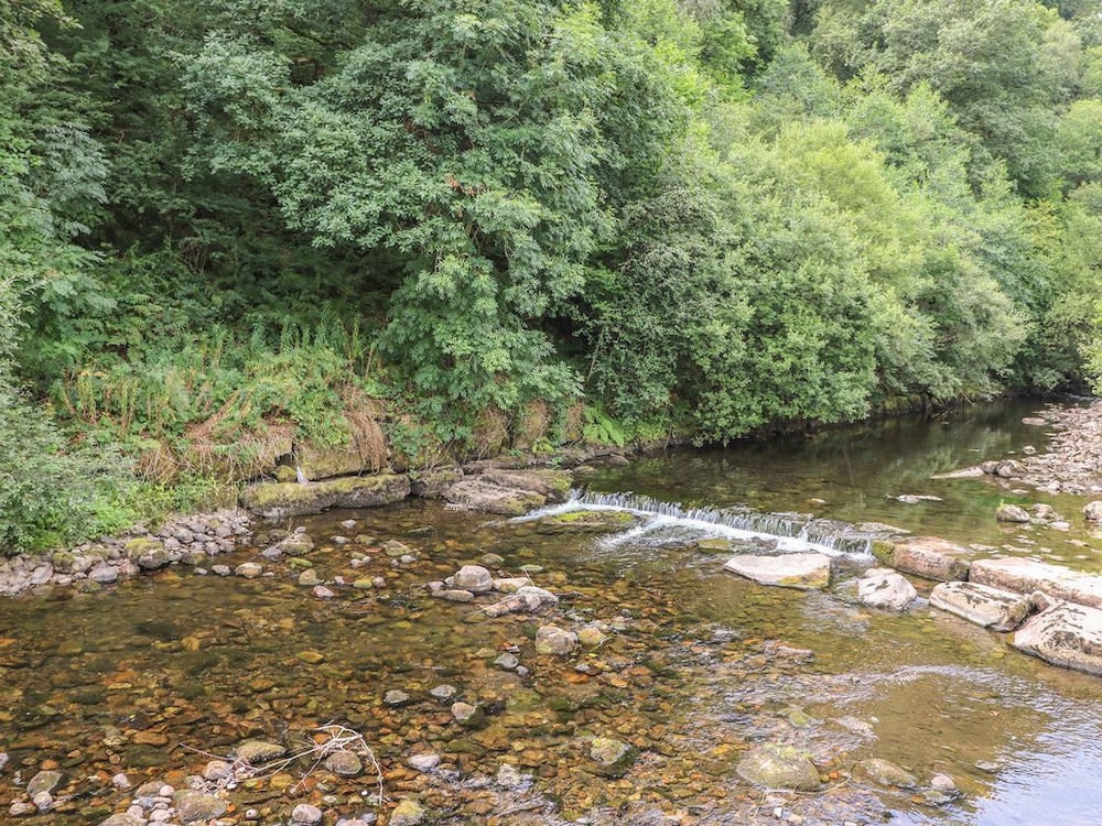 Swansea Vacations - Old Tredegar Arms - Property Image 8