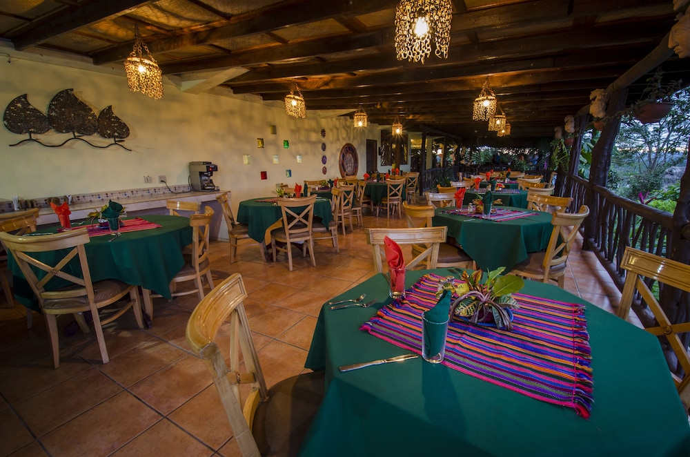Belize Vacations - Cahal Pech Village Resort - Property Image 12