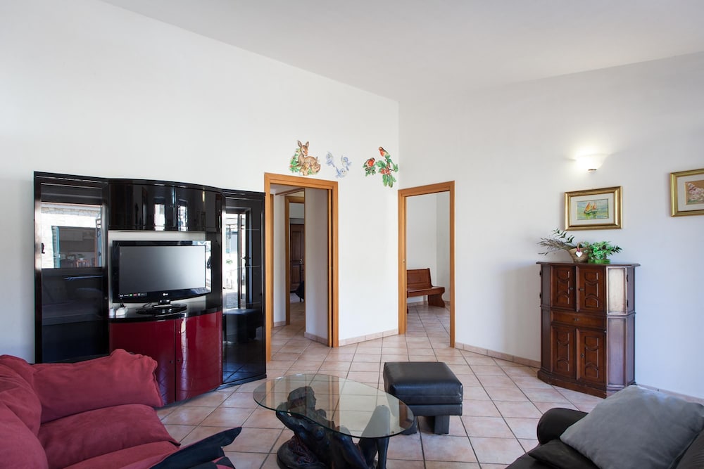 Villa Degli Dei With Garden and Pool photo 2