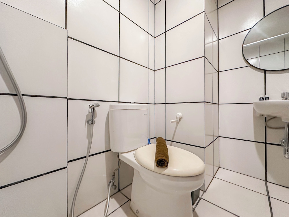 Minimalist Studio (No Kitchen) At The City Square Surabaya Apartment