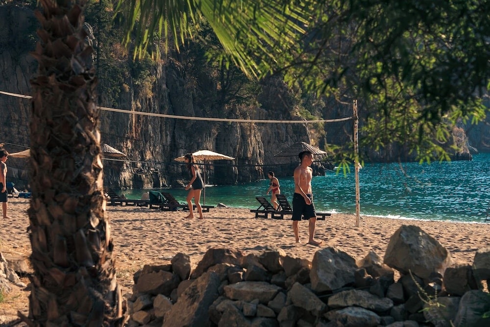 Butterfly Valley Beach Glamping Yiyecek A.Ş. - Image 24