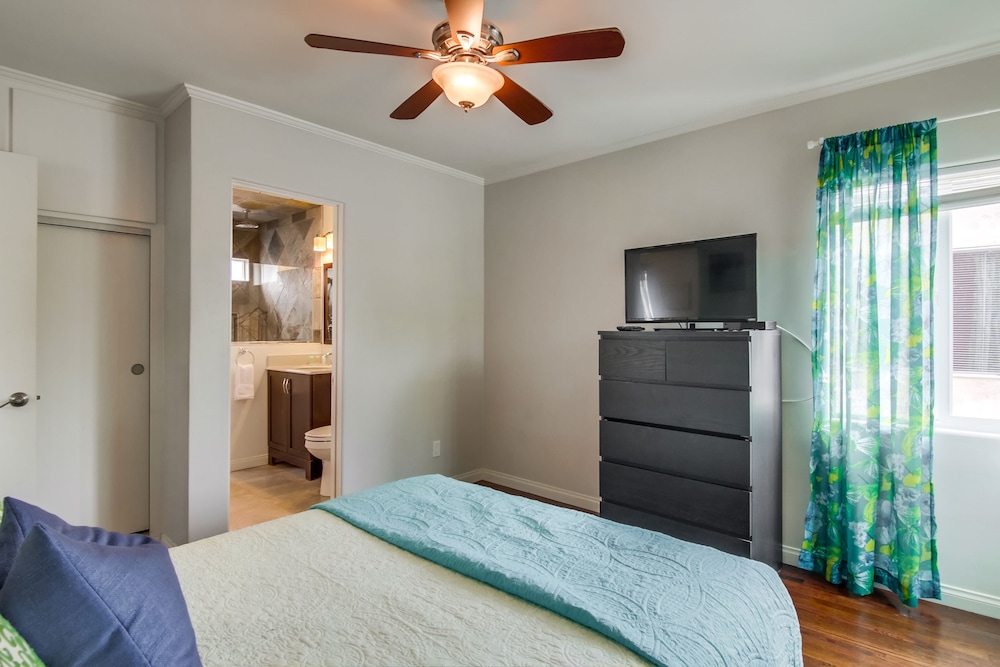 Manhattan Shores 1B
