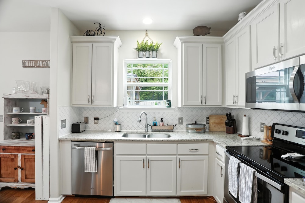Lowcountry Luxury Near Palmetto Bluff 4 Bedroom Home