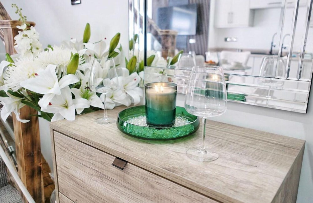 Blissful Bradford Apartment - City Center Gem