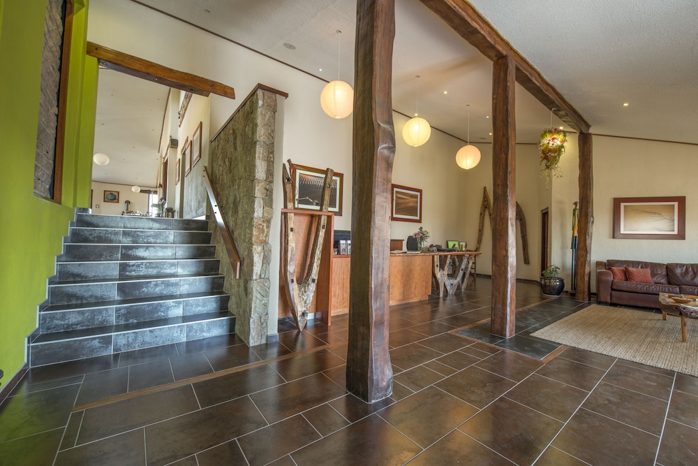 Desert Breeze Lodge