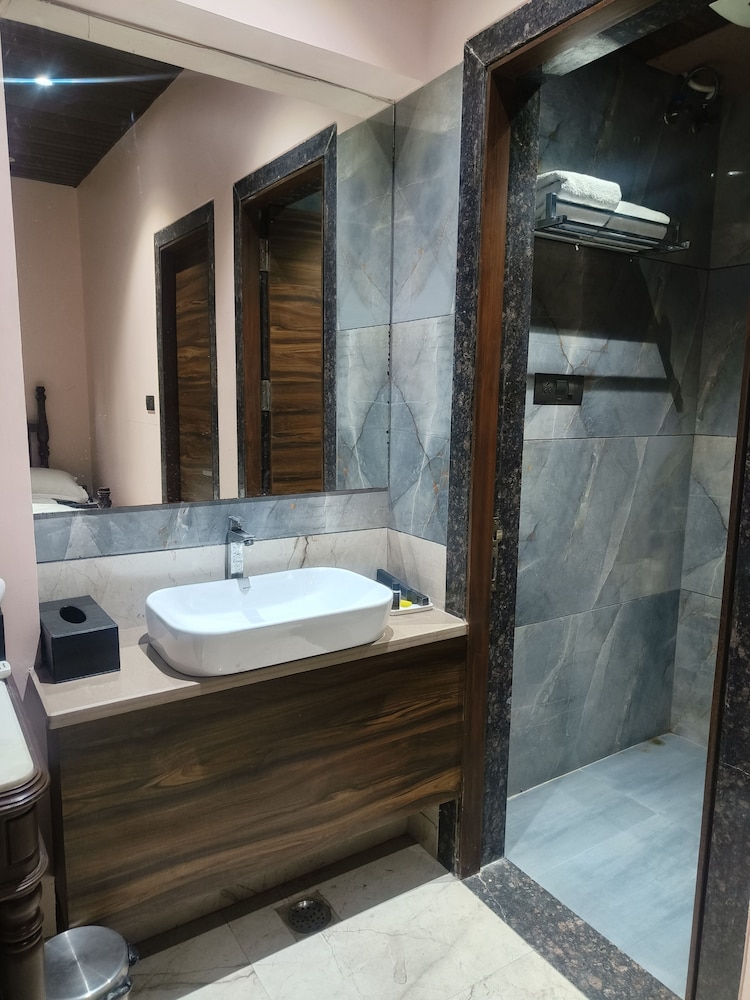 ShriGo Hotel Bhilwara