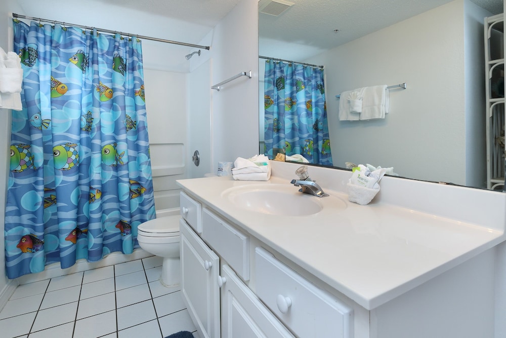 Islander 7010 by Brooks and Shorey Resorts