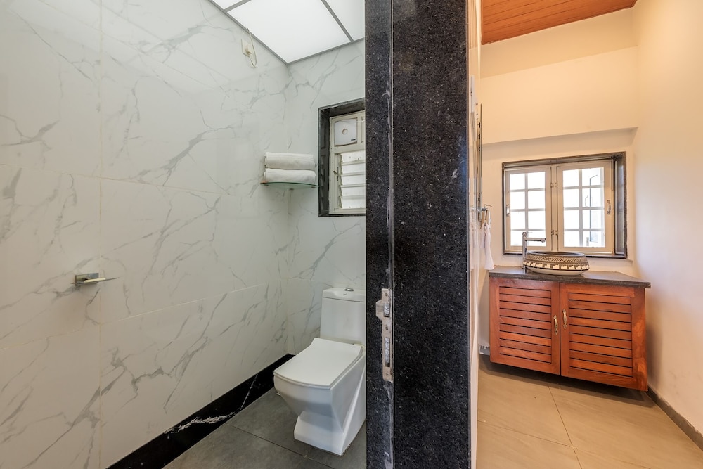CosmicStays Ekantam - Mountain View Villa near Pune