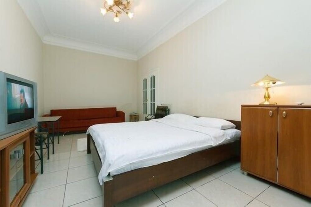 Alma Apartments
