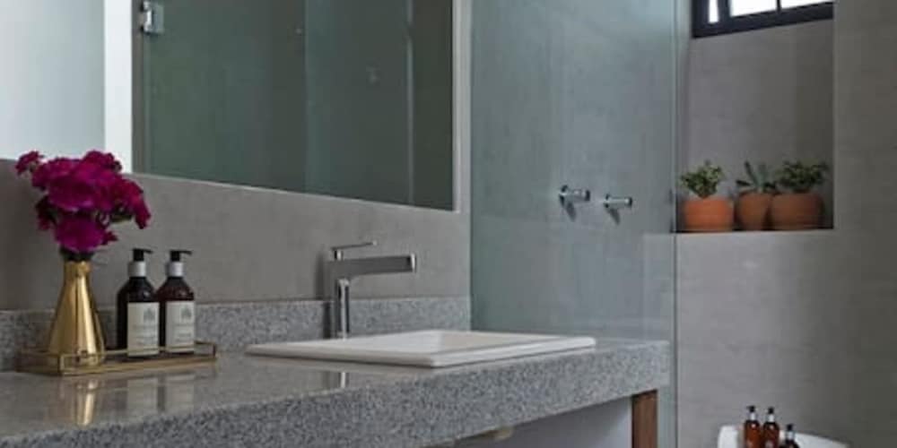 Perfect Modernation Apartment by Mr.W photo 5