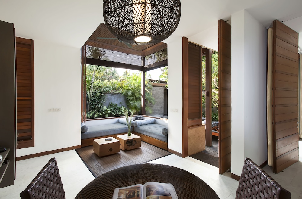 The Elysian Boutique Villa Hotel 11