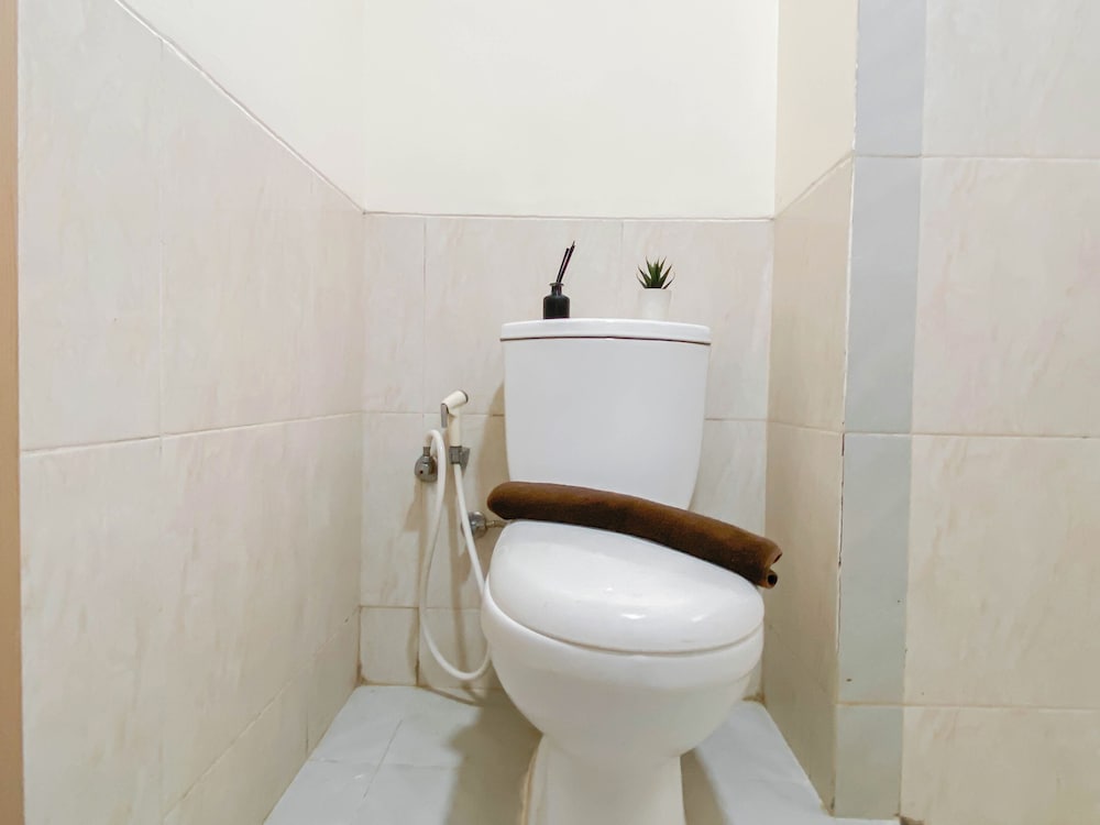 Monochrome 2Br Near Dian Harapan School At Apartment Meikarta