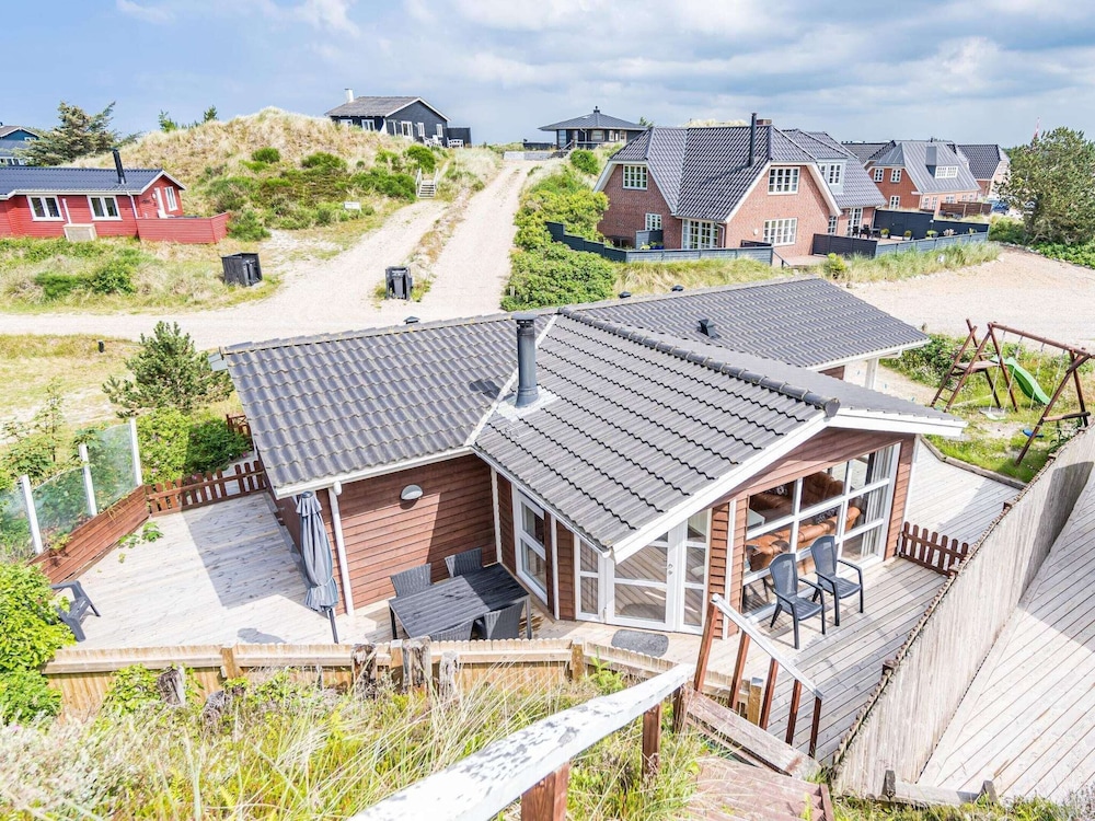 6 Person Holiday Home in Henne