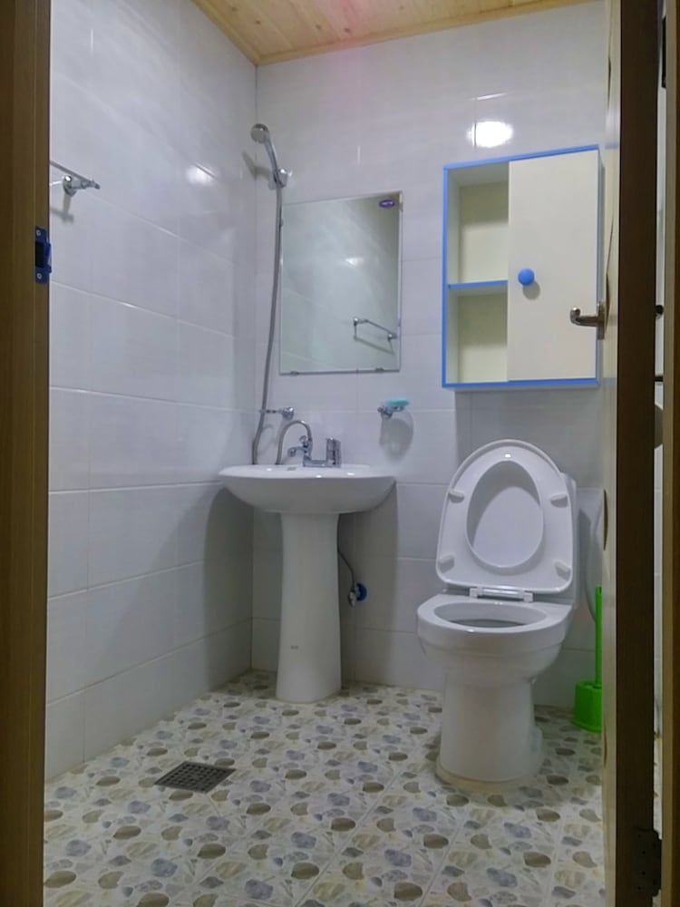 Chowoo Guesthouse
