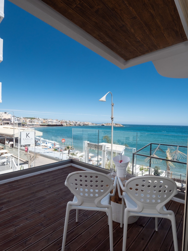 Kahlua Sea View Suites - Adults Only