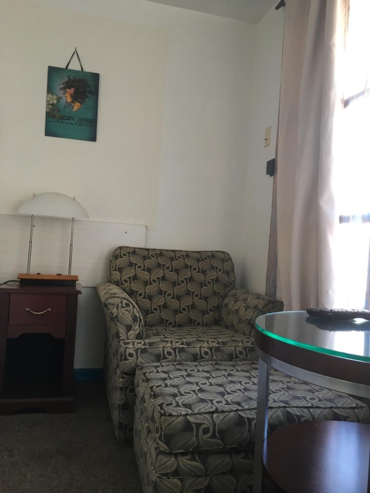 Manor Motel