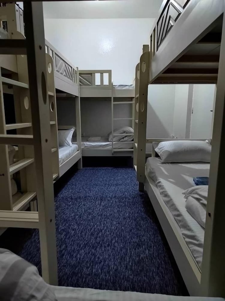 DNest Hostel
