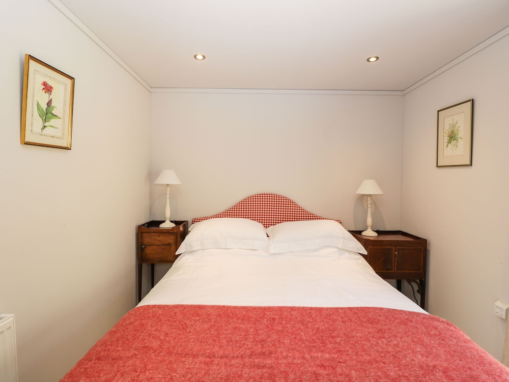 Manor Farm Lodge