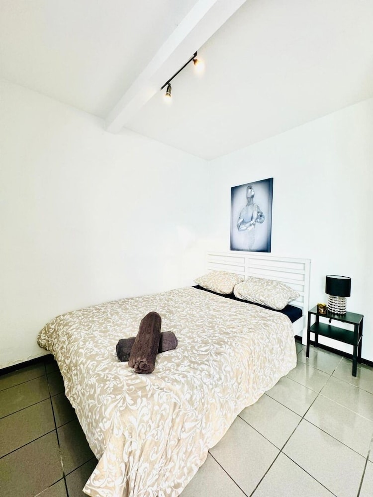 Cozy 7BR Villa Near Blumengarten