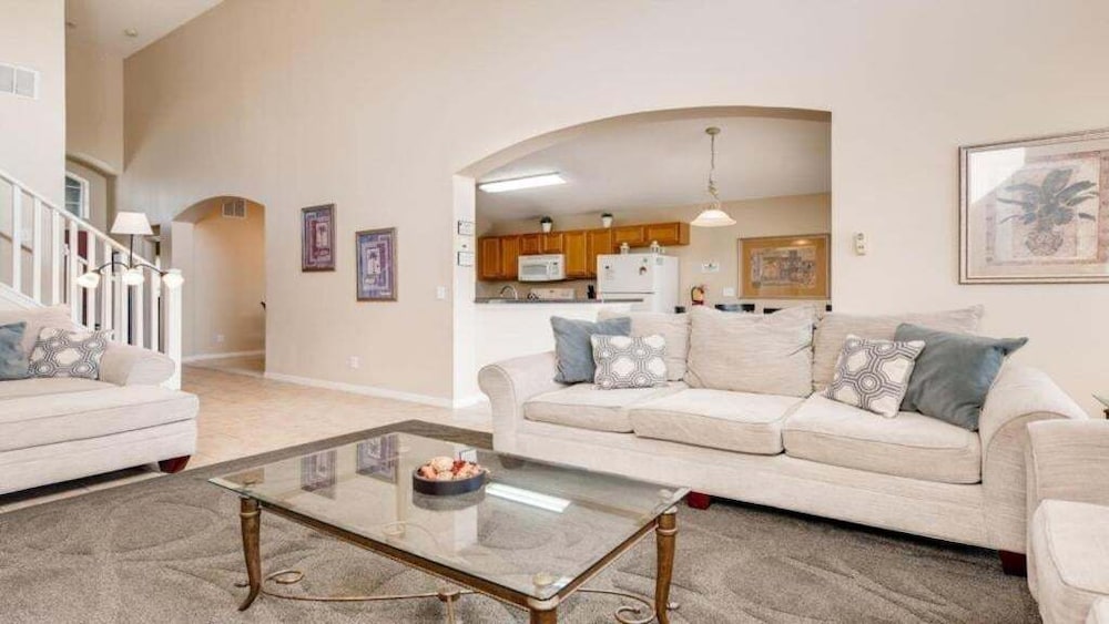 Emerald Magic - 5 Br W/ Private Pool -near Disney 5 Bedroom Villa