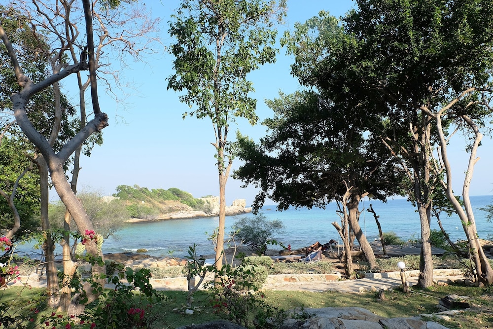 Nimmanoradee Resort