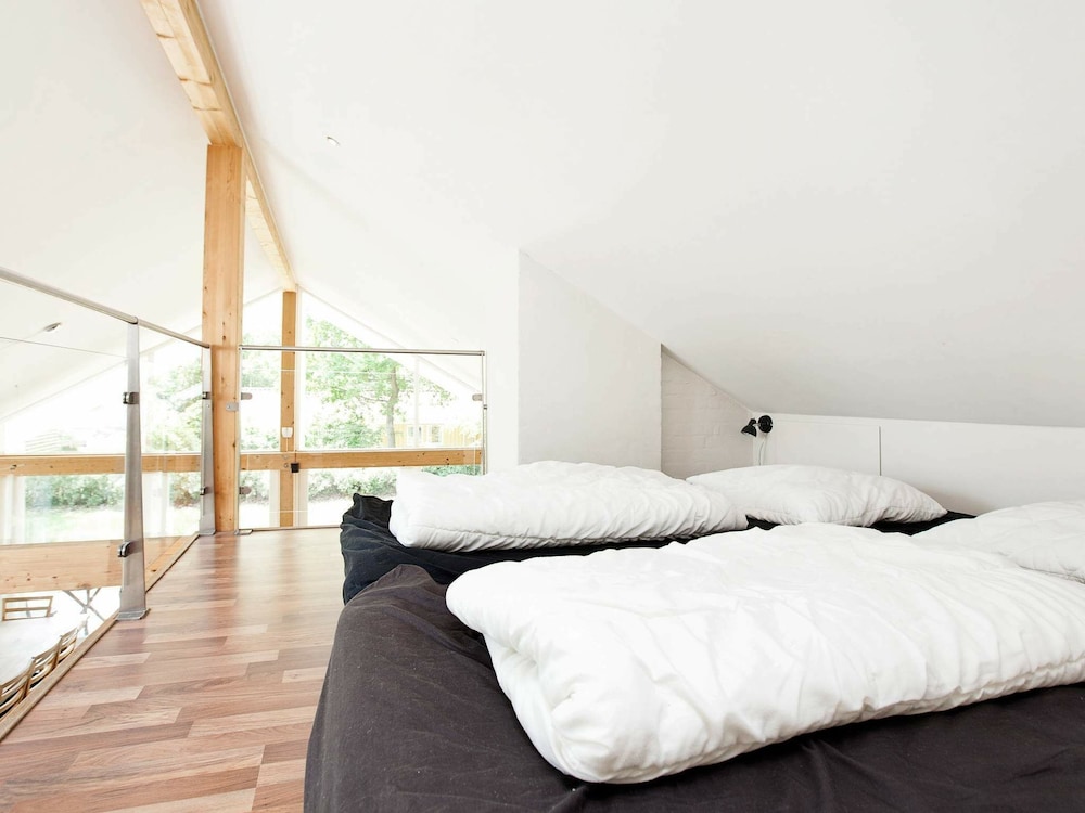 Luxurious Holiday Home in Falster by the Sea view 3